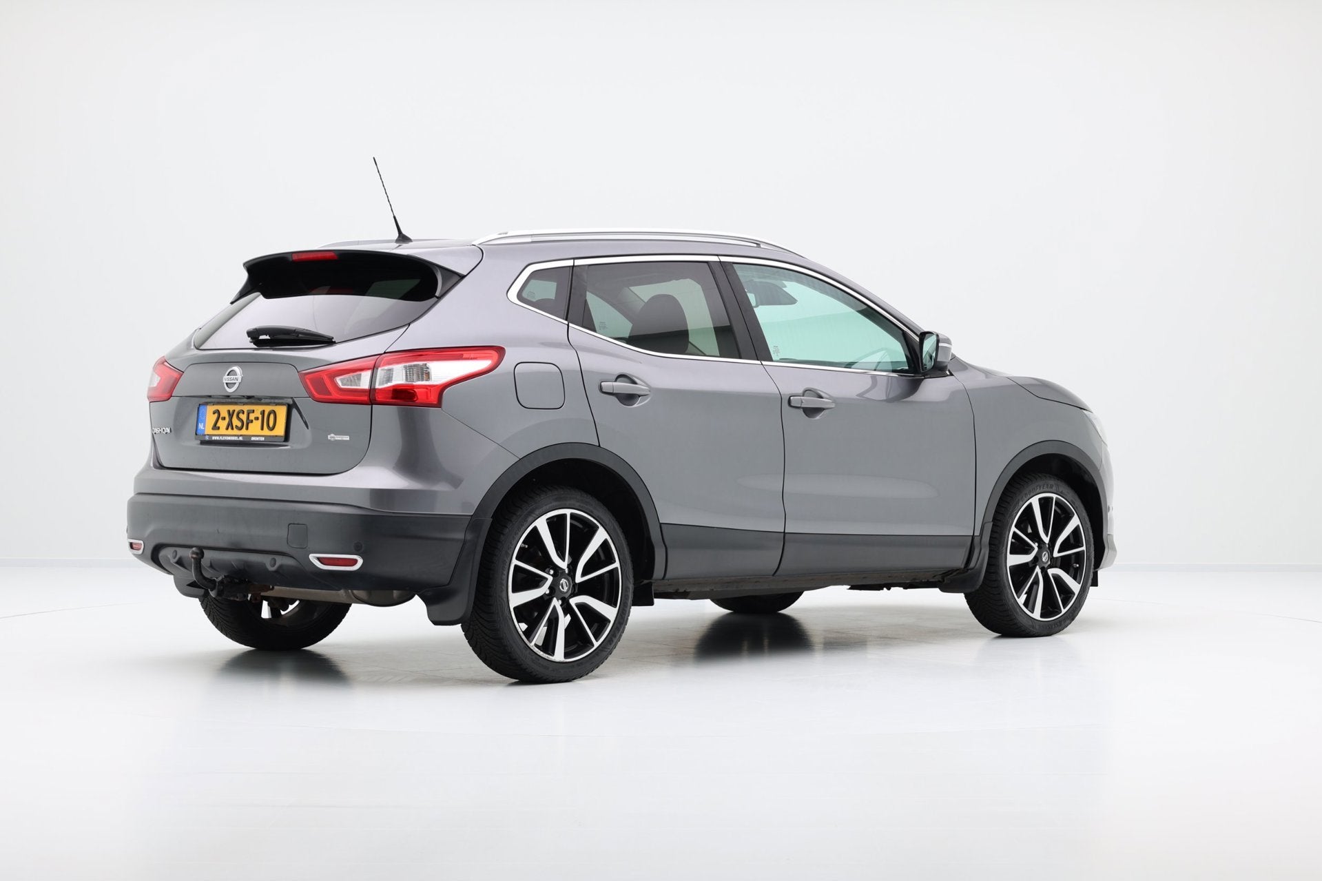 Foto 4 van Nissan Qashqai 1.2 Tekna Aut. Pano|Leder|Navi|Cam|LMV