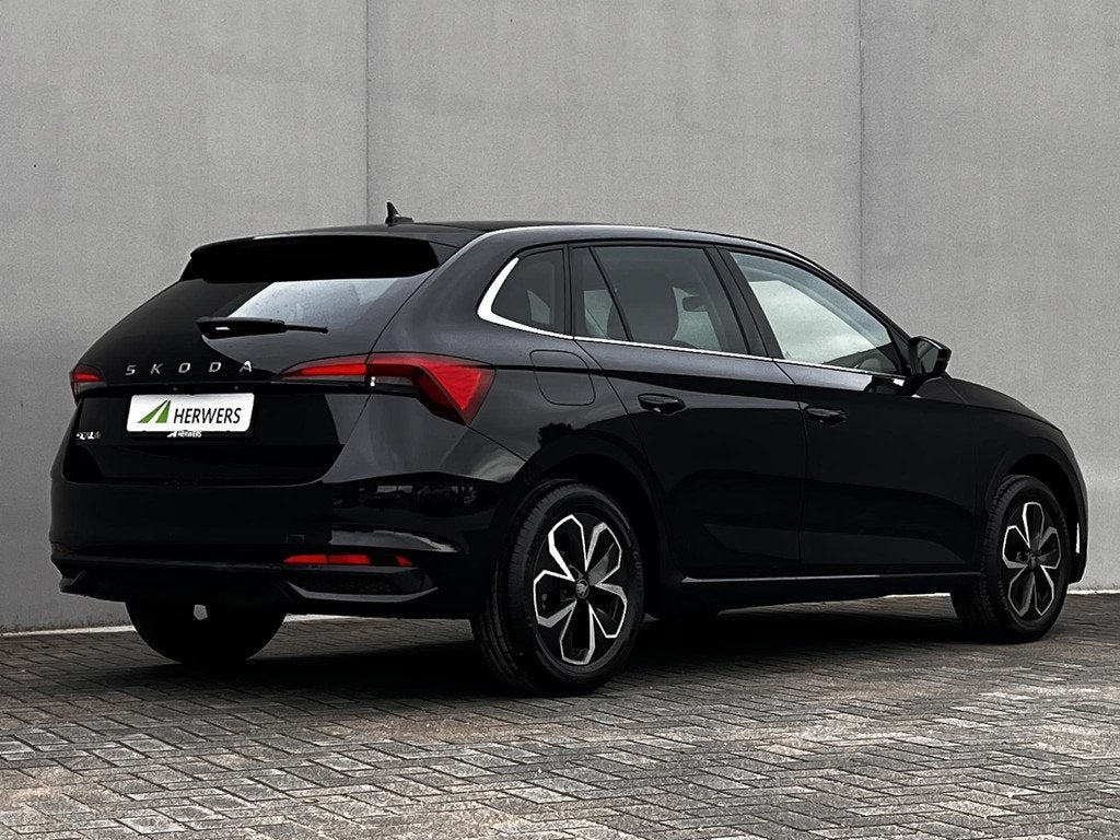 Skoda Scala 1.0 TSI Selection / Fabrieksgarantie tot 06-2027, Auto's, Skoda, Euro 6, 116 pk, Zwart, 19 km/l
