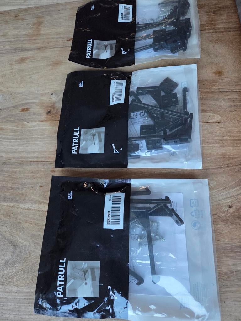 IKEA Patrull sloten Onzichtbaar - 3 zakjes (nieuw, Ophalen of Verzenden