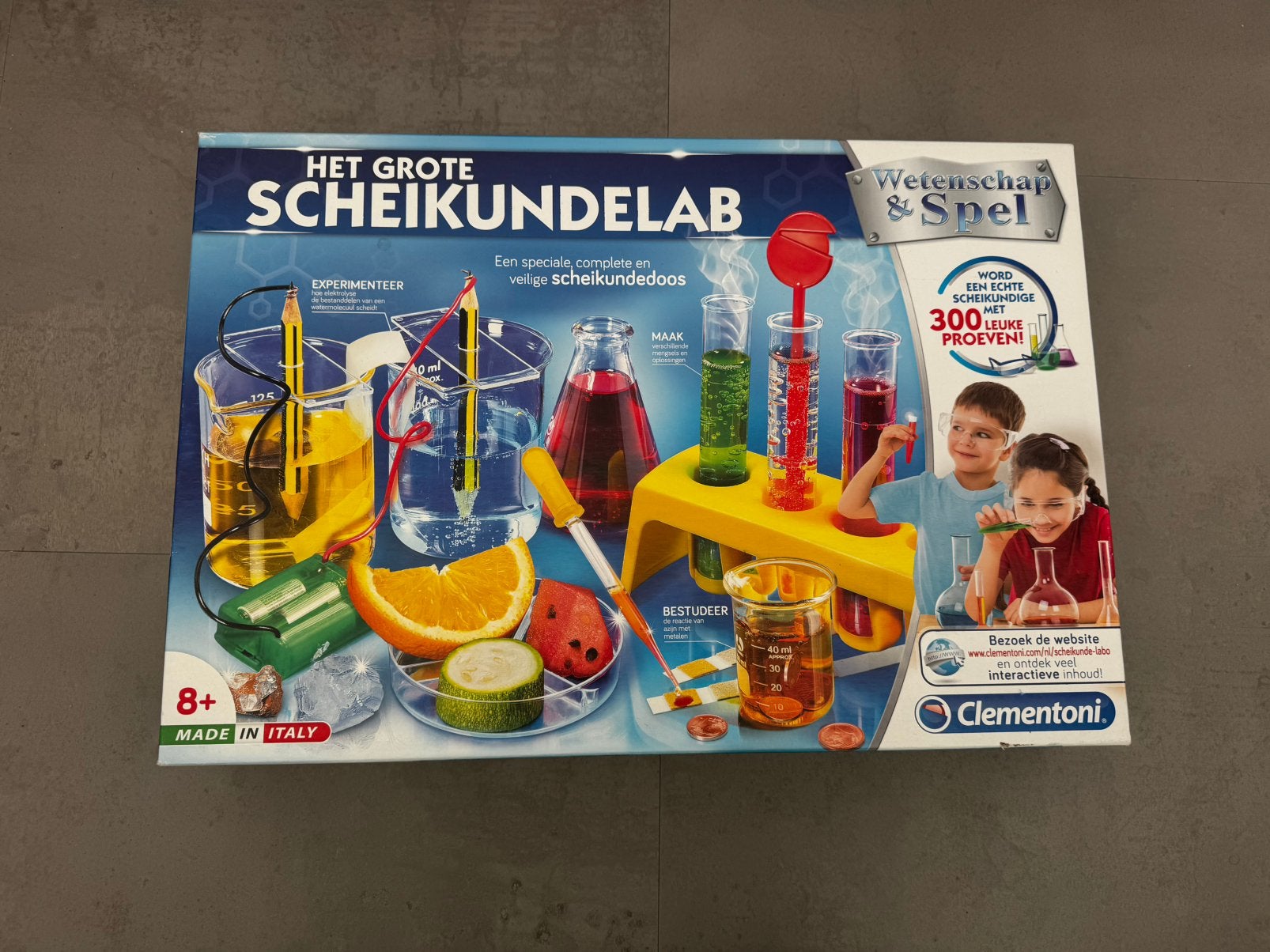 Clementoni Wetenschap&Spel Scheikundelab, Ophalen of Verzenden, Zo goed als nieuw