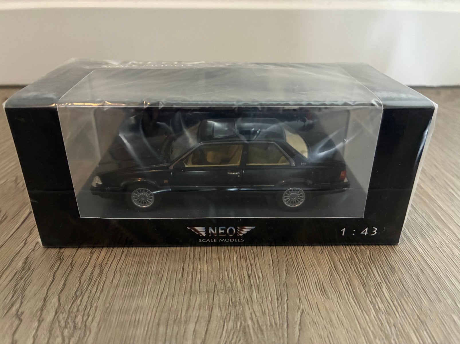 Volvo 780 - Neo Scale Models 1:43, Ophalen of Verzenden, Zo goed als nieuw, Auto, Overige merken