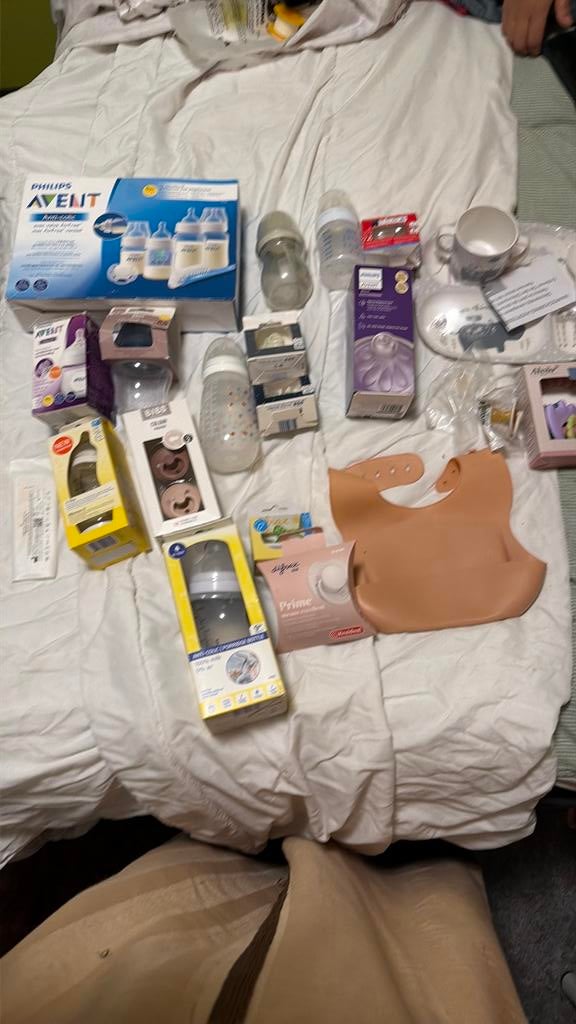 Diverse babybenodigdheden voor verschillende vormen, Diversen, Ophalen of Verzenden, Zo goed als nieuw