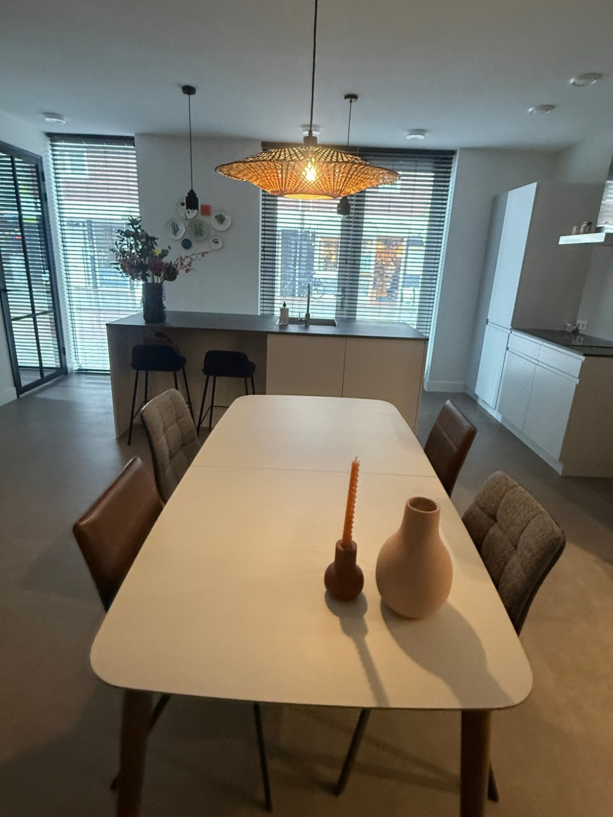Verlengbare eettafel met optionele stoelen, Huis en Inrichting, Tafels | Eettafels, Ophalen, Gebruikt, 50 tot 100 cm, 150 tot 200 cm