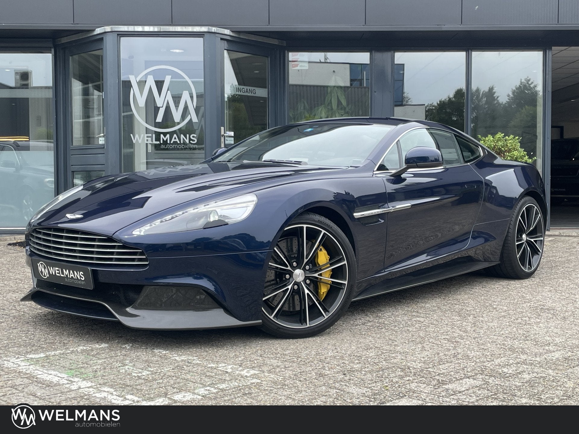 Aston Martin Vanquish 6.0 V12 Touchtronic Originele Zwitser, Auto's, Aston Martin, Automaat, Dealer onderhouden, Achterwielaandrijving