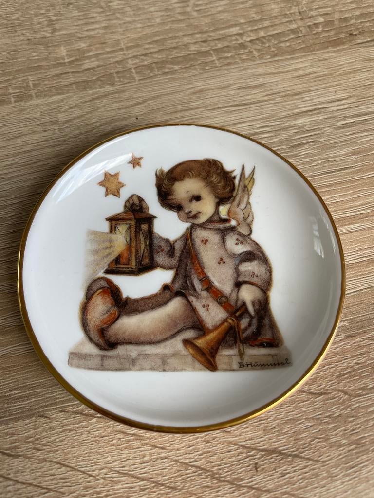 Hummel  "Mein Laterne" (HUM 56/A) Porselein, Antiek en Kunst, Antiek | Wandborden en Tegels, Ophalen