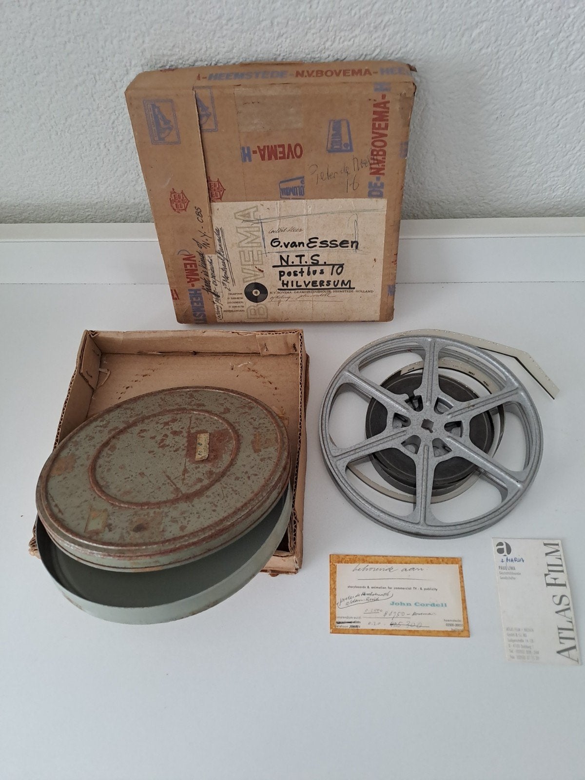 Pakket van Bovema met historisch filmblik, Audio, Tv en Foto, Ophalen of Verzenden, 16mm film