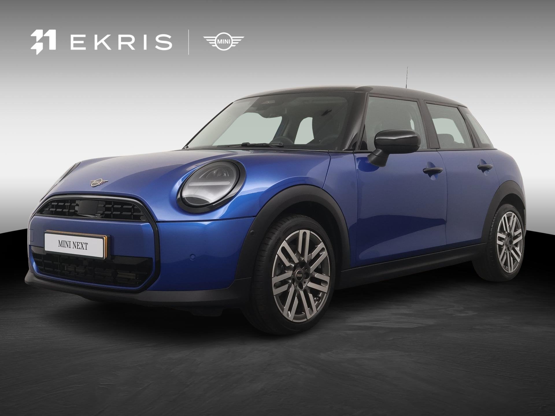 MINI 5-Deurs Cooper C Classic trim | Stuur- & Stoelverwarmin, Gebruikt, 156 pk, Met garantie (alle), Blauw