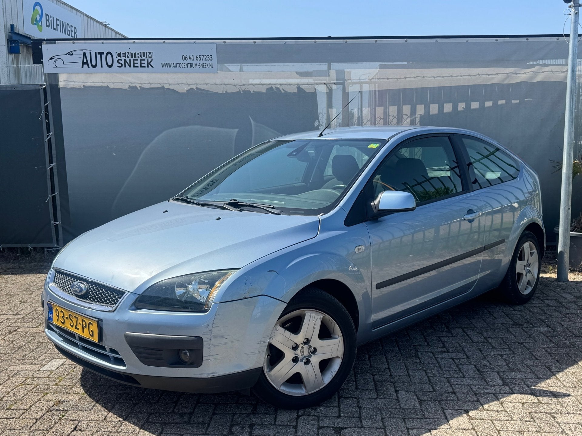 Ford Focus 1.6-16V Futura - Zo mee - Airco - Cruise, 1596 cc, Gebruikt, Zwart, Blauw