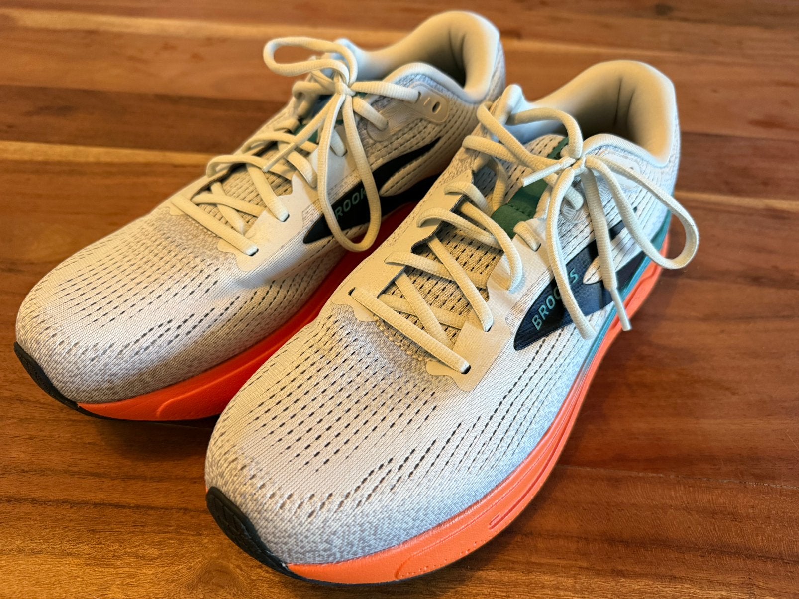 Brooks ghost max 2 maat 46,5, Sport en Fitness, Loopsport en Atletiek, Overige merken, Hardloopschoenen, Ophalen of Verzenden