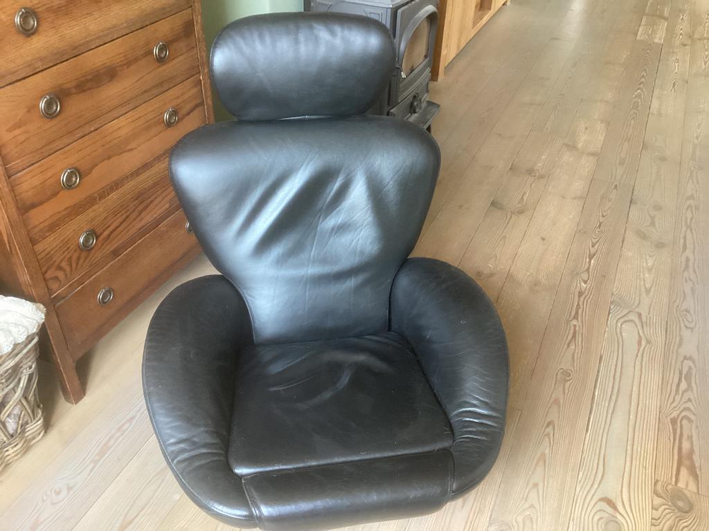 Cassina dodo, Huis en Inrichting, Fauteuils, Ophalen, Zo goed als nieuw, Leer, 50 tot 75 cm