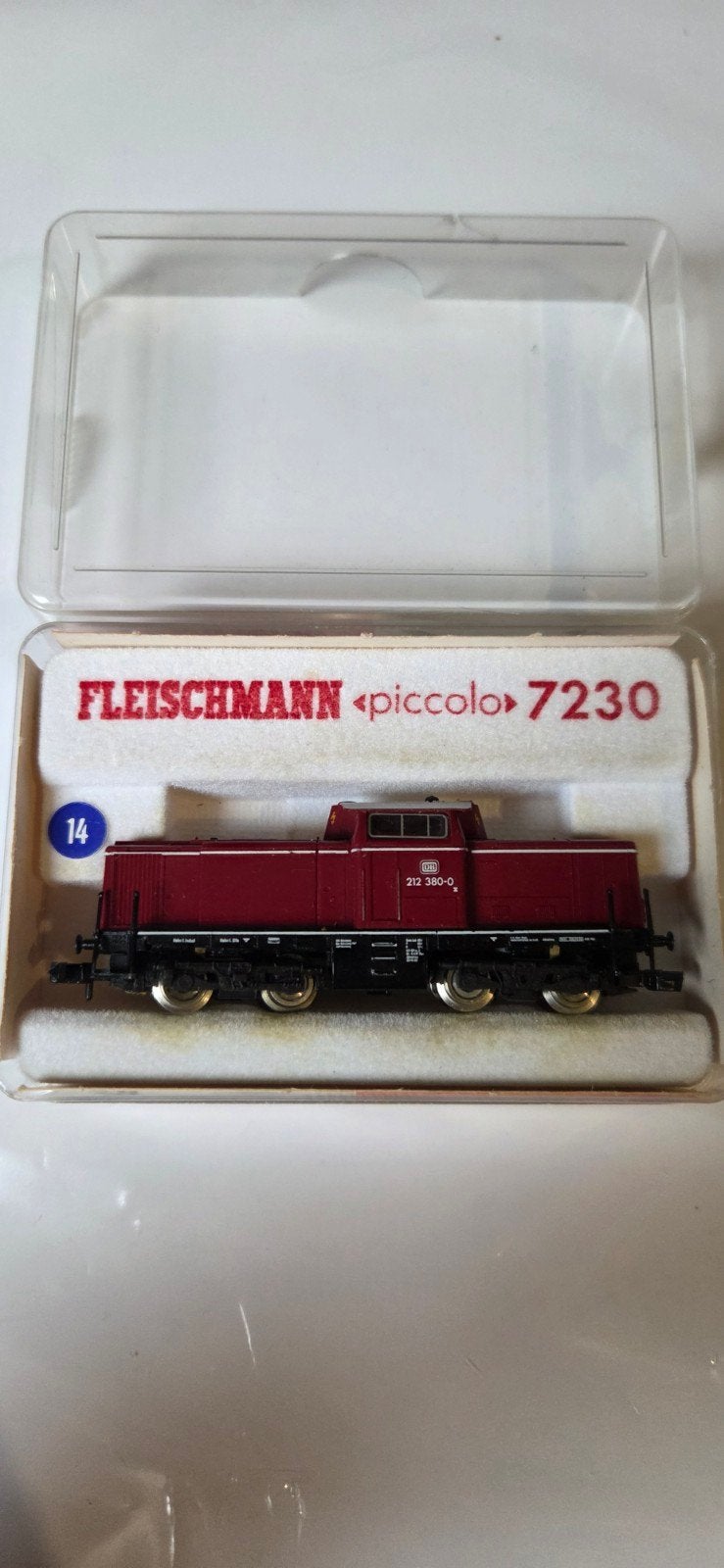 Fleischmann Piccolo 7230 Locomotief DB 212 380-0, Hobby en Vrije tijd, Fleischmann, Ophalen of Verzenden, Zo goed als nieuw, Analoog