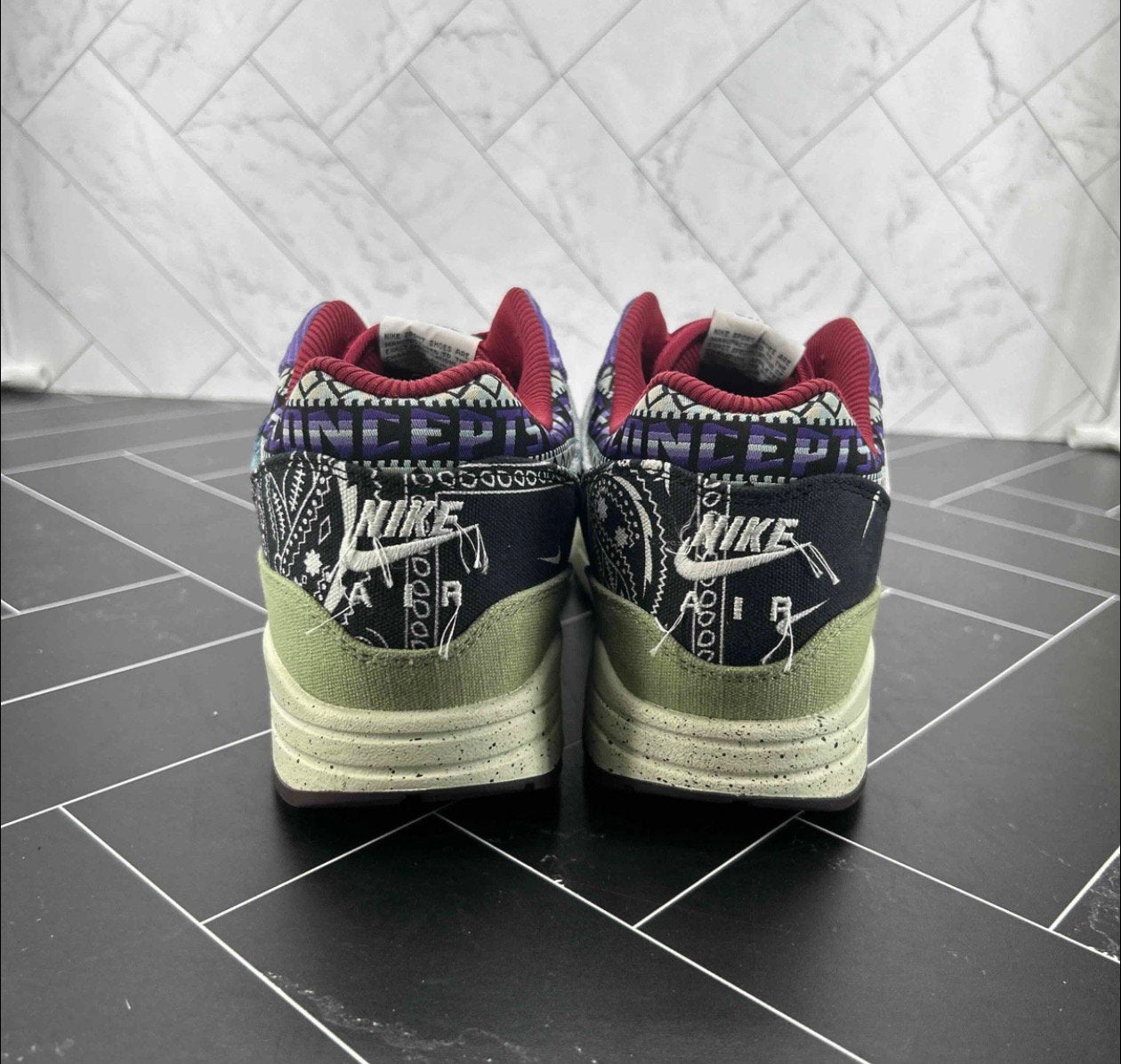 Nike air max 1 maat 45.5, Kleding | Heren, Schoenen, Ophalen of Verzenden, Nieuw, Overige kleuren