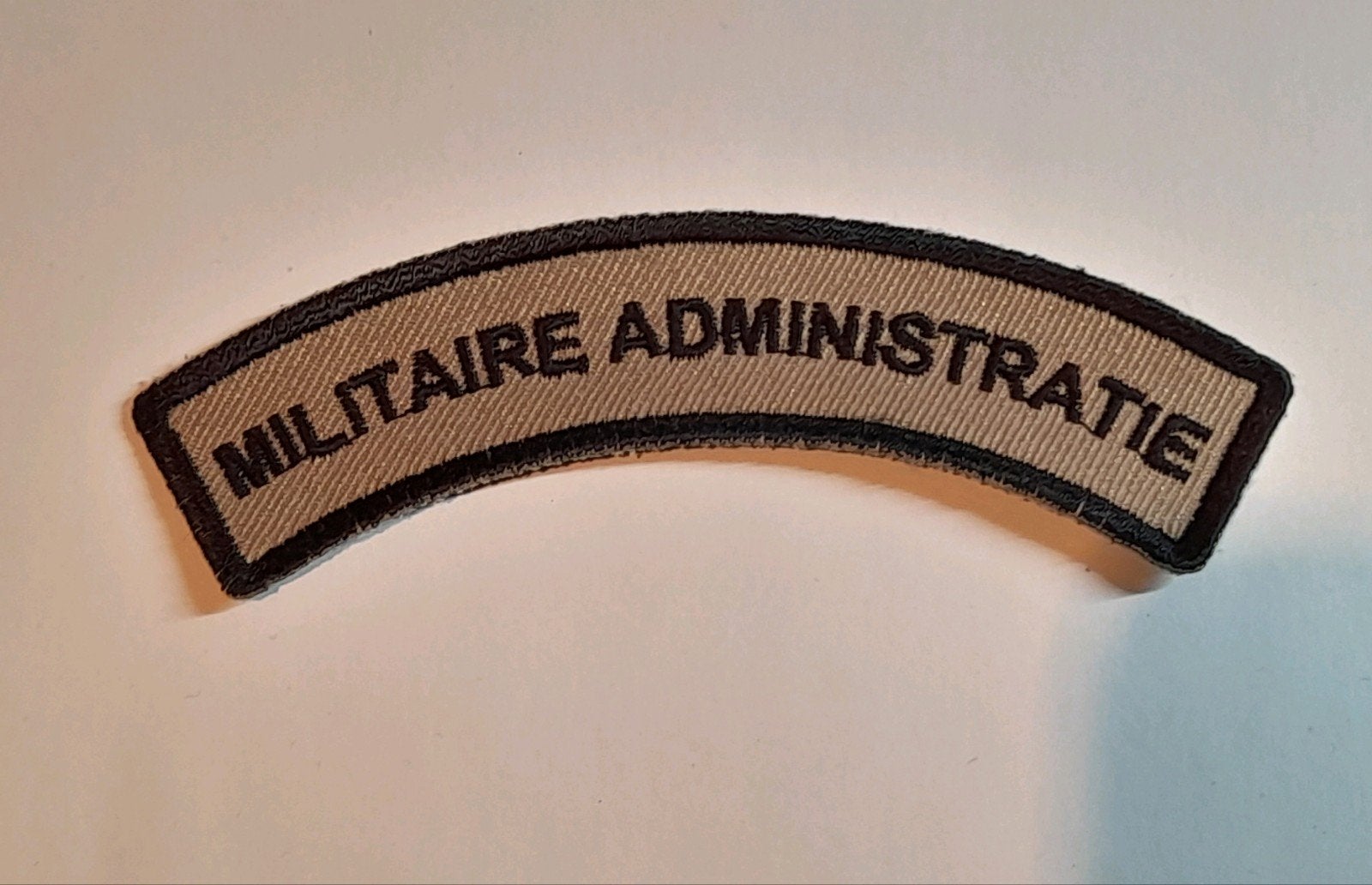 naambandje militaire administratie, Verzenden, Landmacht, Nederland, Embleem of Badge