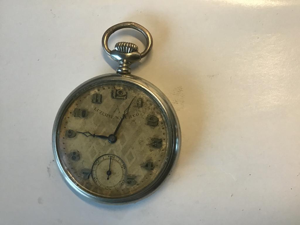 Zakhorloge Luzerne watch com, Overige merken, Zakhorloge, Staal, Verzenden