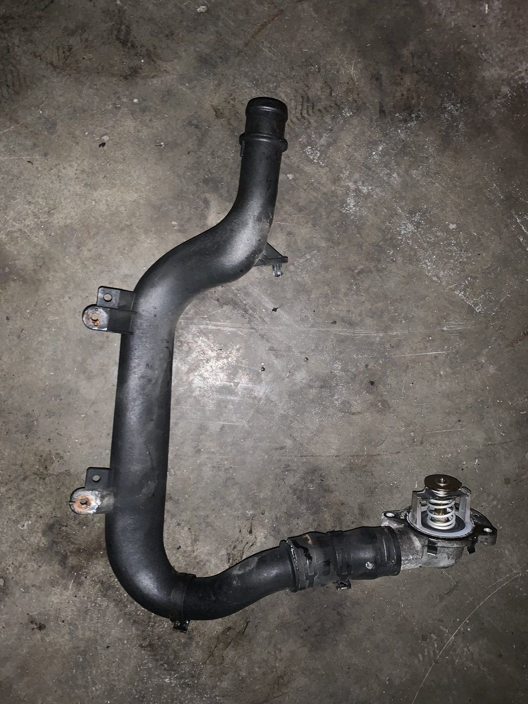 Volkswagen T5 koelvloeistof pijp 7H0 121 065 C, Gebruikt, -, Volkswagen, -