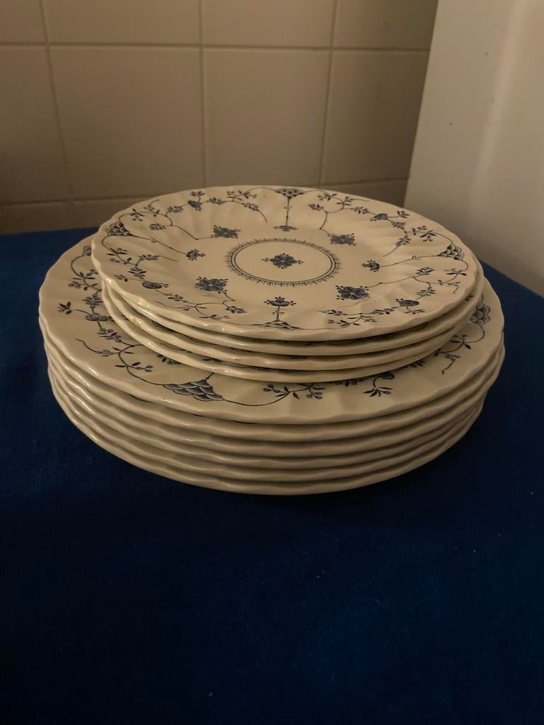 Myott Finlandia Staffordshire servies 14 delig - Jaren 70-80, Ophalen