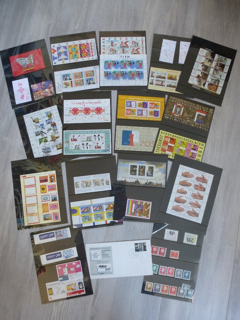 Postzegels Nederland - 24 Blokken - Guldenperiode, Postzegels en Munten, Postzegels | Nederland, Verzenden, Na 1940, Postfris