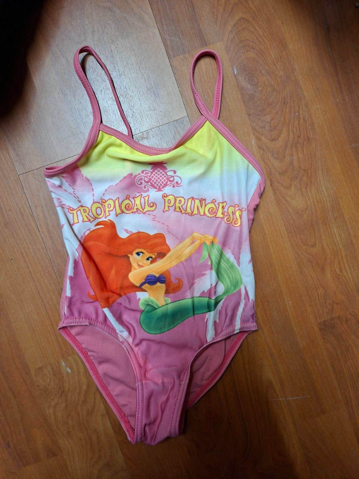 Badpak met zeemeermin, maat 92/98, Kinderen en Baby's, Kinderkleding | Kinder-zwemkleding, Gebruikt, Badpak, Disney Baby, Maat 92