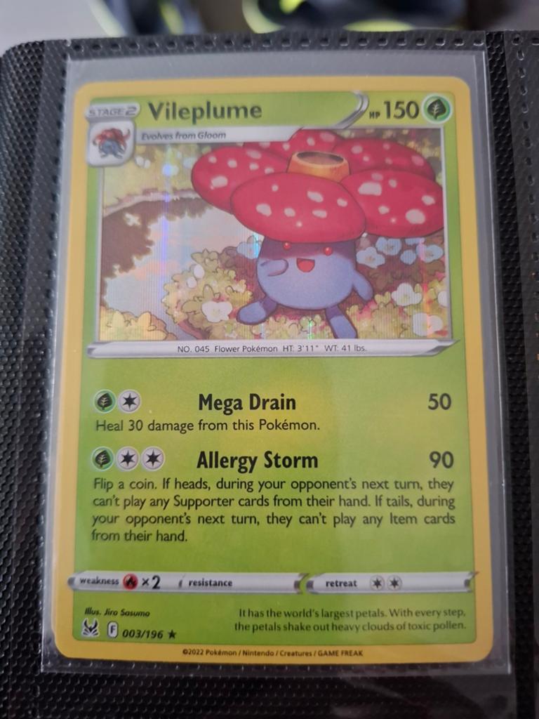 Pokémon Kaart Vileplume 003/196 (Foil), Ophalen of Verzenden, Zo goed als nieuw, Losse kaart, Foil