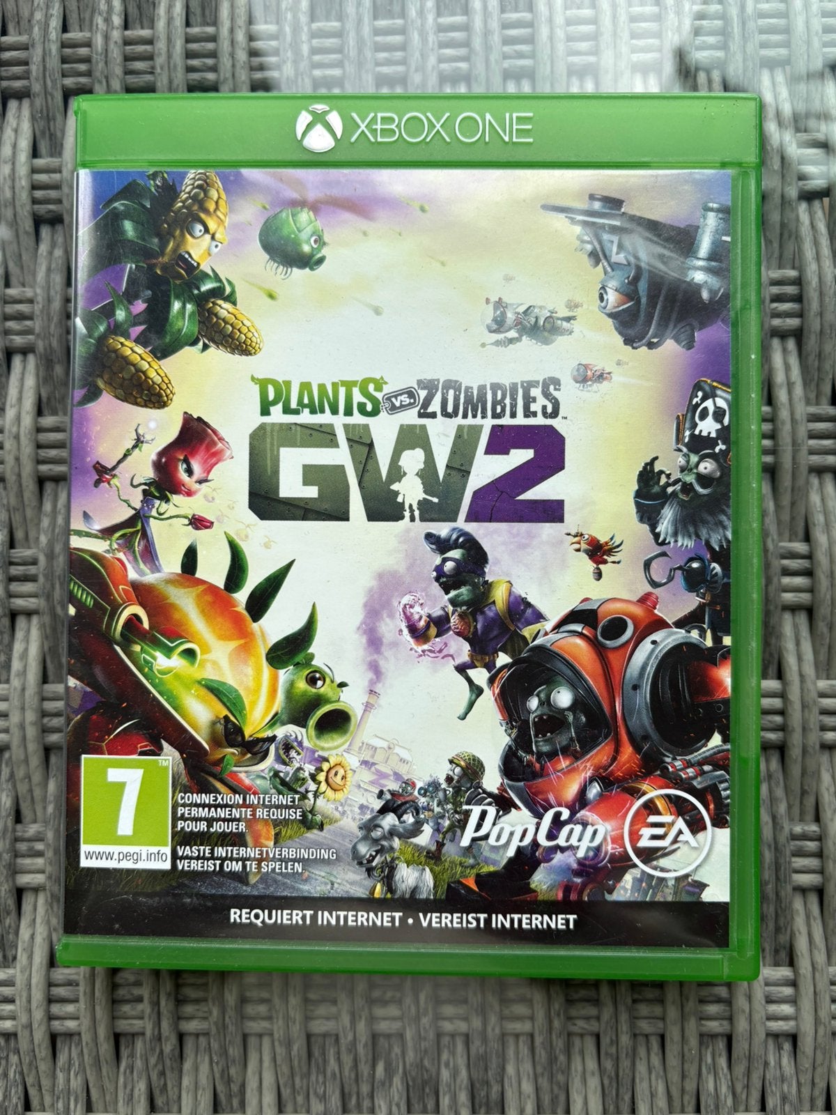 Plants vs Zombies garden warfare 2 xbox game, Spelcomputers en Games, Games | Xbox One, Gebruikt, Vechten, 1 speler, Eén computer