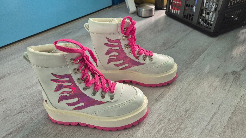 Koi footwear KAWAII HELIOS - Platform boots Mt 42, Koi footwear, Wit, Lage of Enkellaarzen, Nieuw