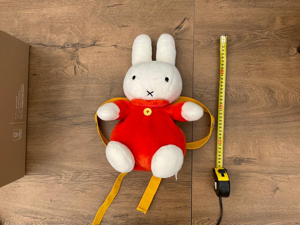 Nieuwe zgan Nijntje knuffel rugzak schooltas wit oranje, Ophalen, 30 tot 40 cm, Rugtas, Nieuw