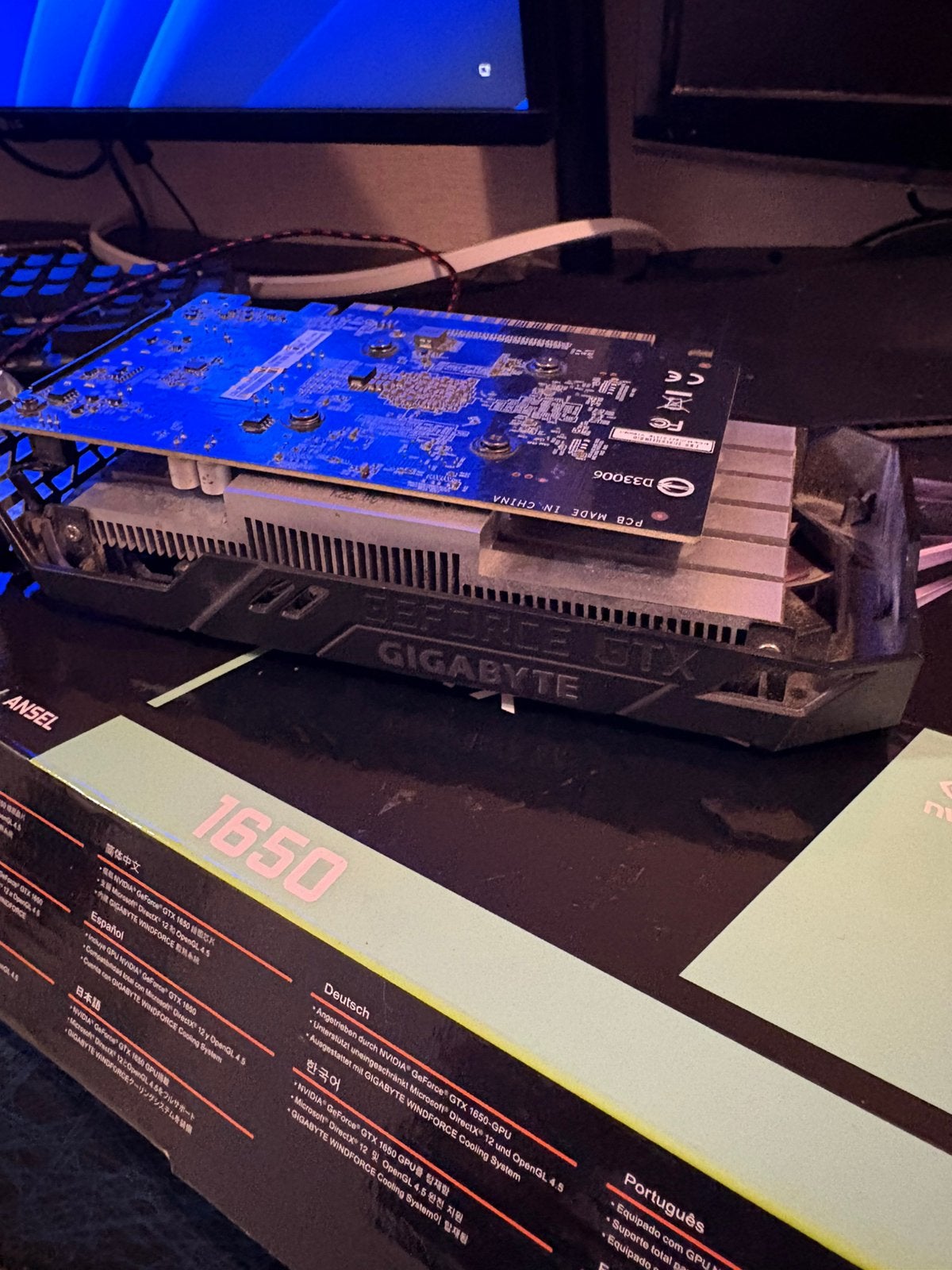 Geforce gtx 1650, Computers en Software, Ophalen, Zo goed als nieuw