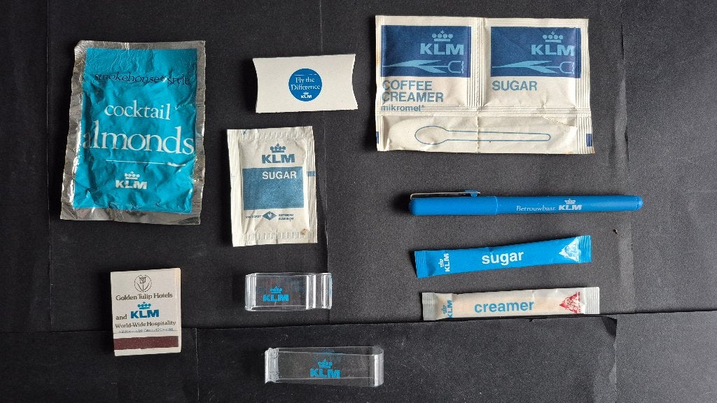10 KLM onboard items (K1234), Ophalen of Verzenden, Gebruikt, Overige typen