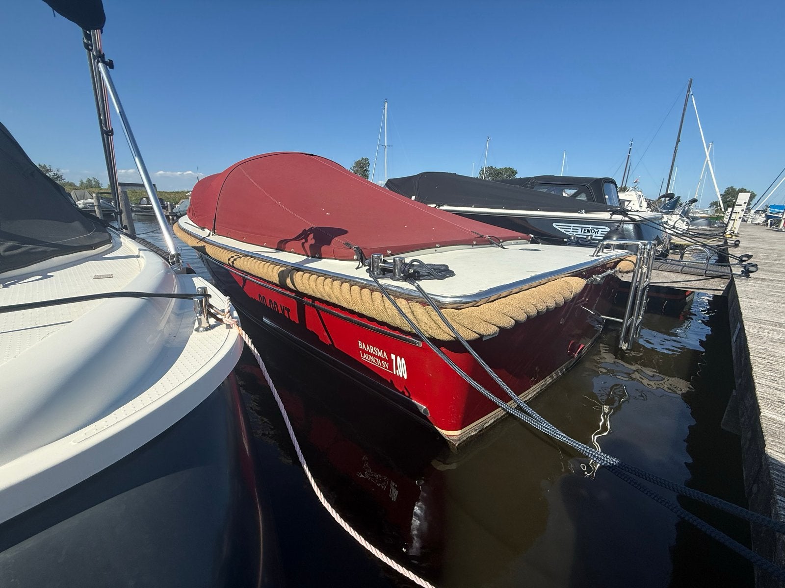 Foto 3 van Baarsma Launch Sloep - Snelvarend met 144pk Diesel Inboard
