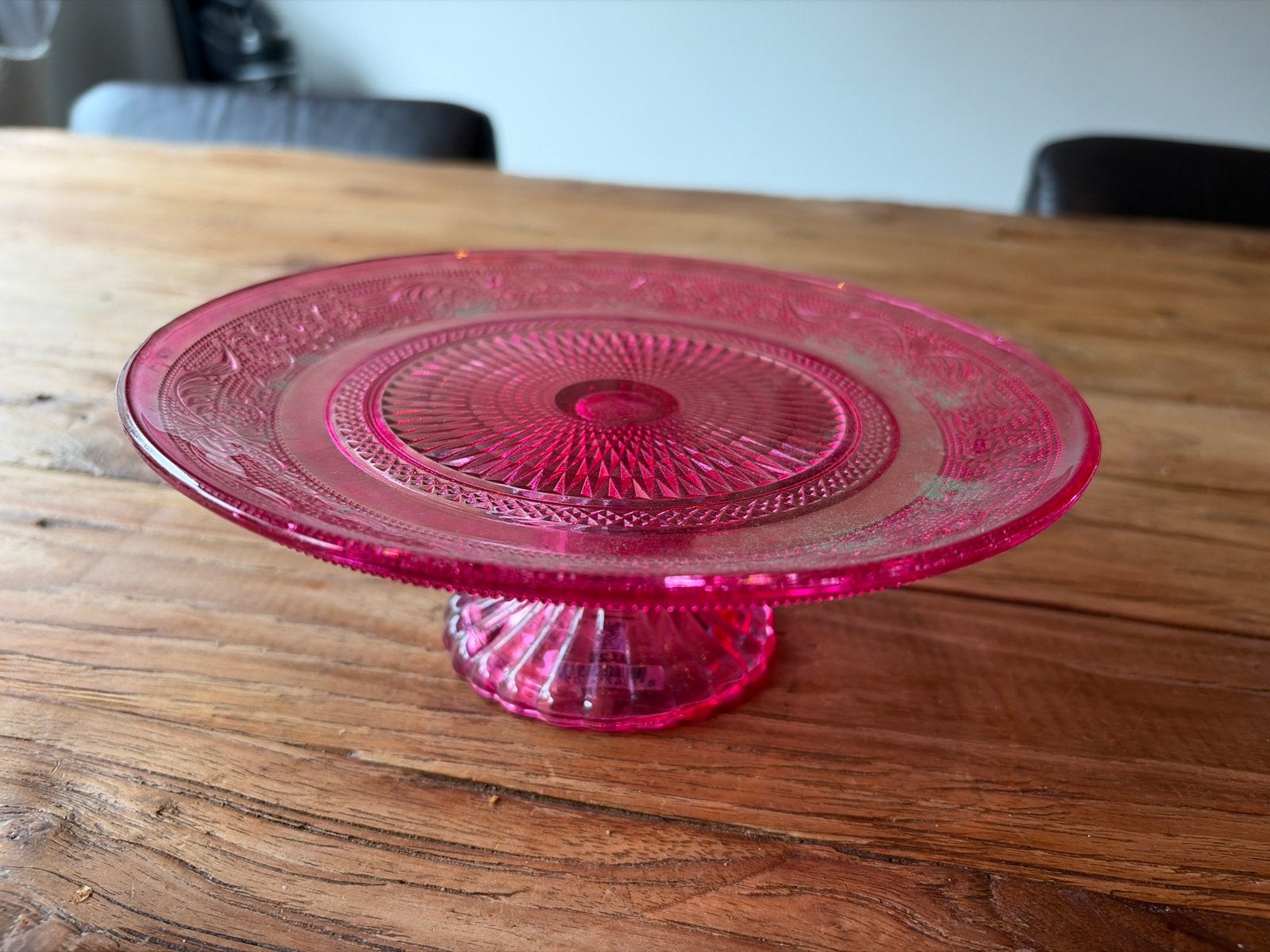 Dayah Pretty Pink Glazen Schaal op Voet - Daan Kromhout, Huis en Inrichting, Ophalen of Verzenden, Nieuw, Roze, Glas