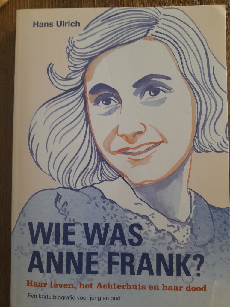 Wie was Anne Frank? - Hans Ulrich, Boeken, Ophalen of Verzenden, Tweede Wereldoorlog, Zo goed als nieuw, Overige onderwerpen