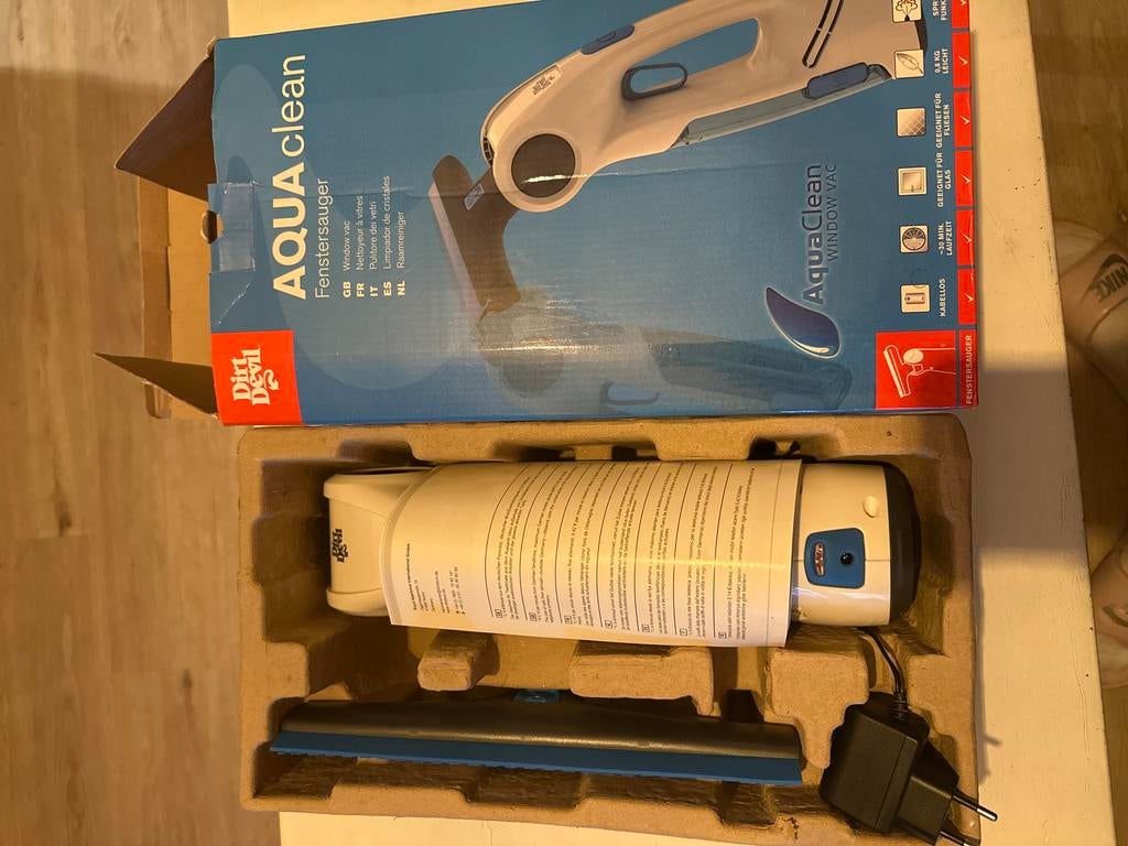 Elektrische ramen reiniger aquaclean dirt devil, Ophalen of Verzenden, Raamwisser of Trekker