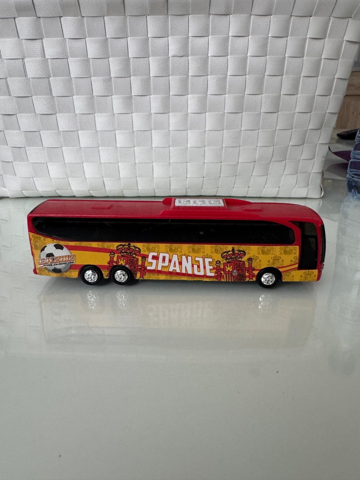 Miniatuur bus Spanje - EK 2012 editie, Overige merken, Gebruikt, 1:50 of kleiner, Overige typen