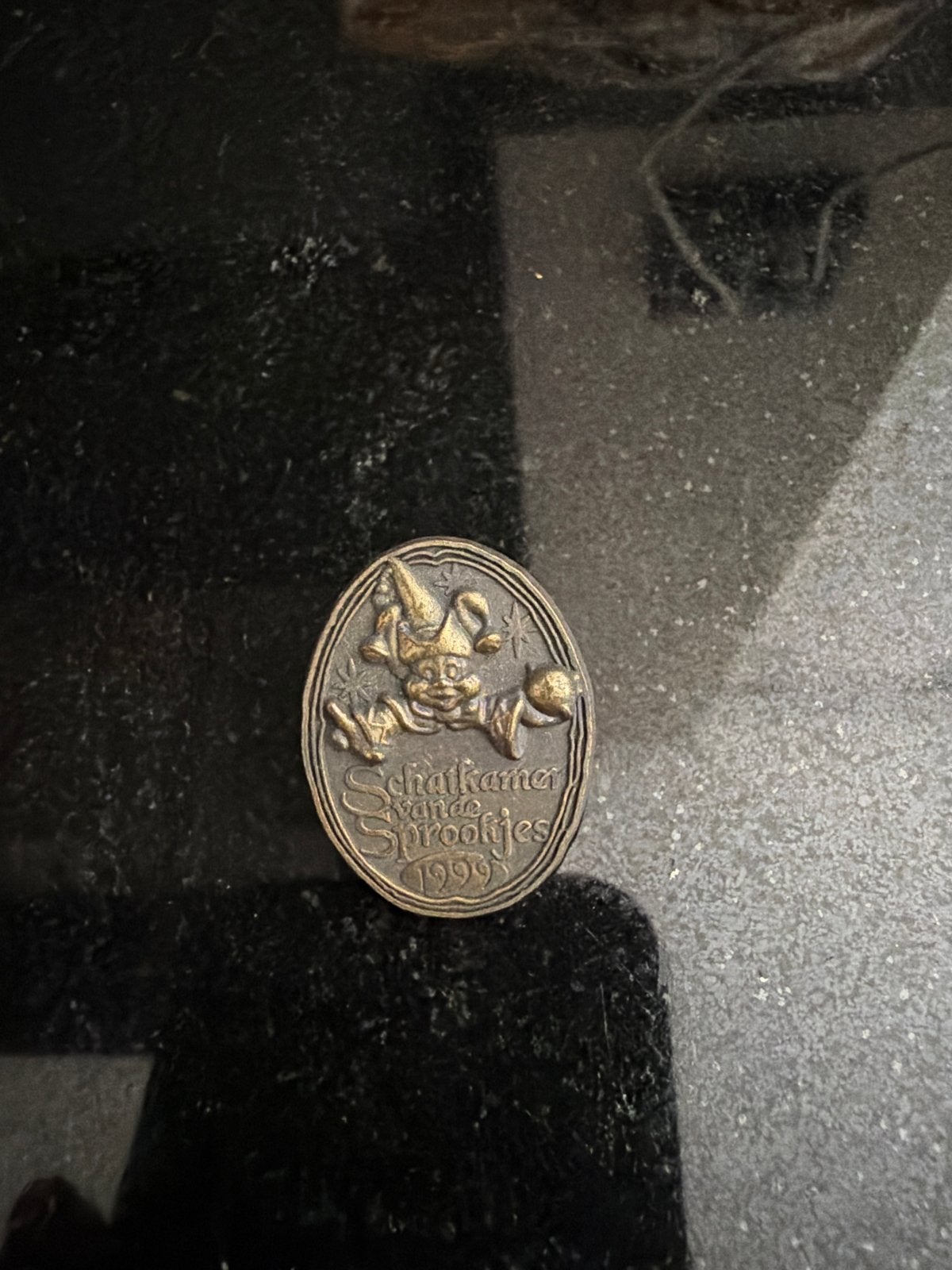 Efteling Schatkamer van de Sprookjes Pin 1999, Ophalen of Verzenden, Zo goed als nieuw, Overige onderwerpen, Speldje of Pin