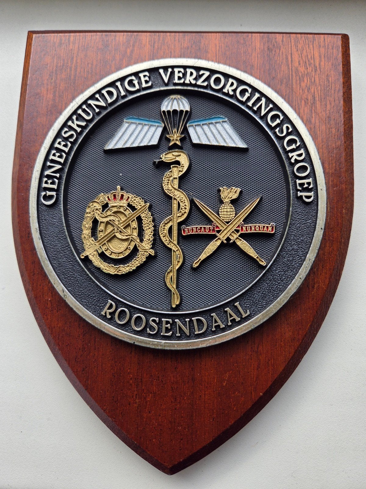 Schild KCT Geneeskundige Verzorgingsgroep Roosendaal, Verzamelen, Ophalen of Verzenden, Landmacht, Nederland, Overige typen
