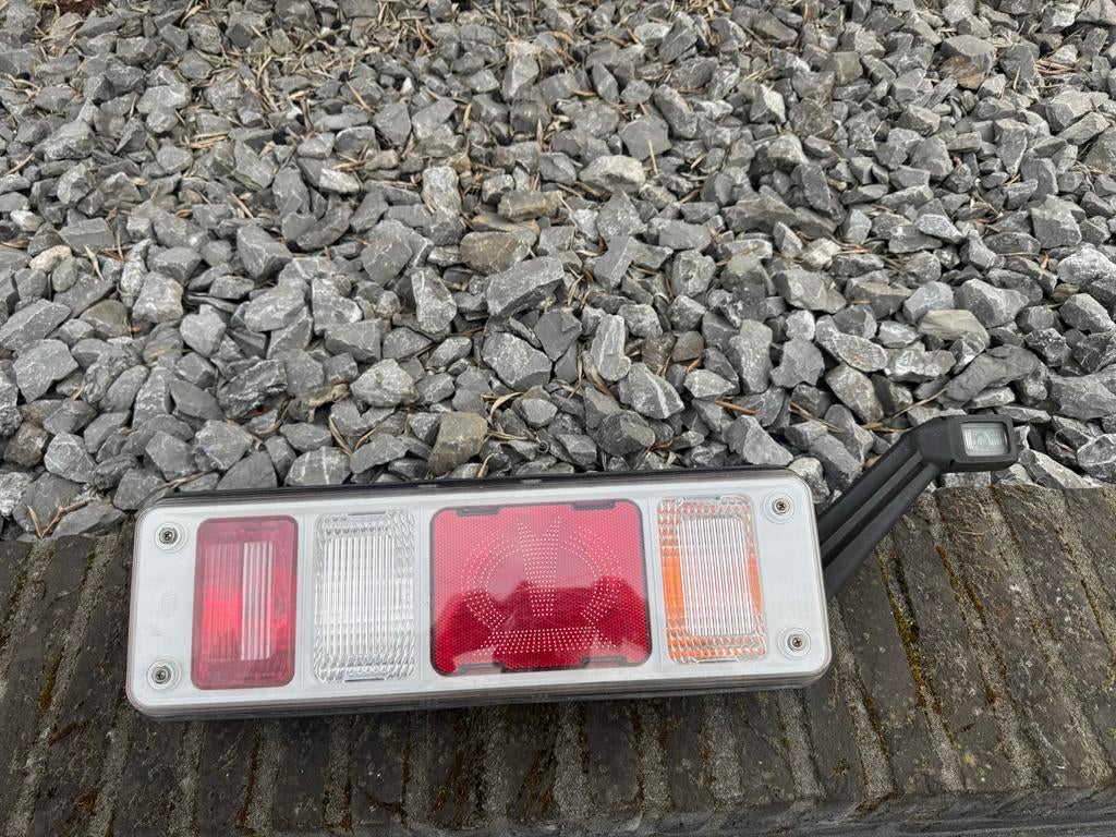 Hella 2VP 340 961-541 Achterlicht vrachtwagen, Ophalen of Verzenden, Gebruikt, Verlichting