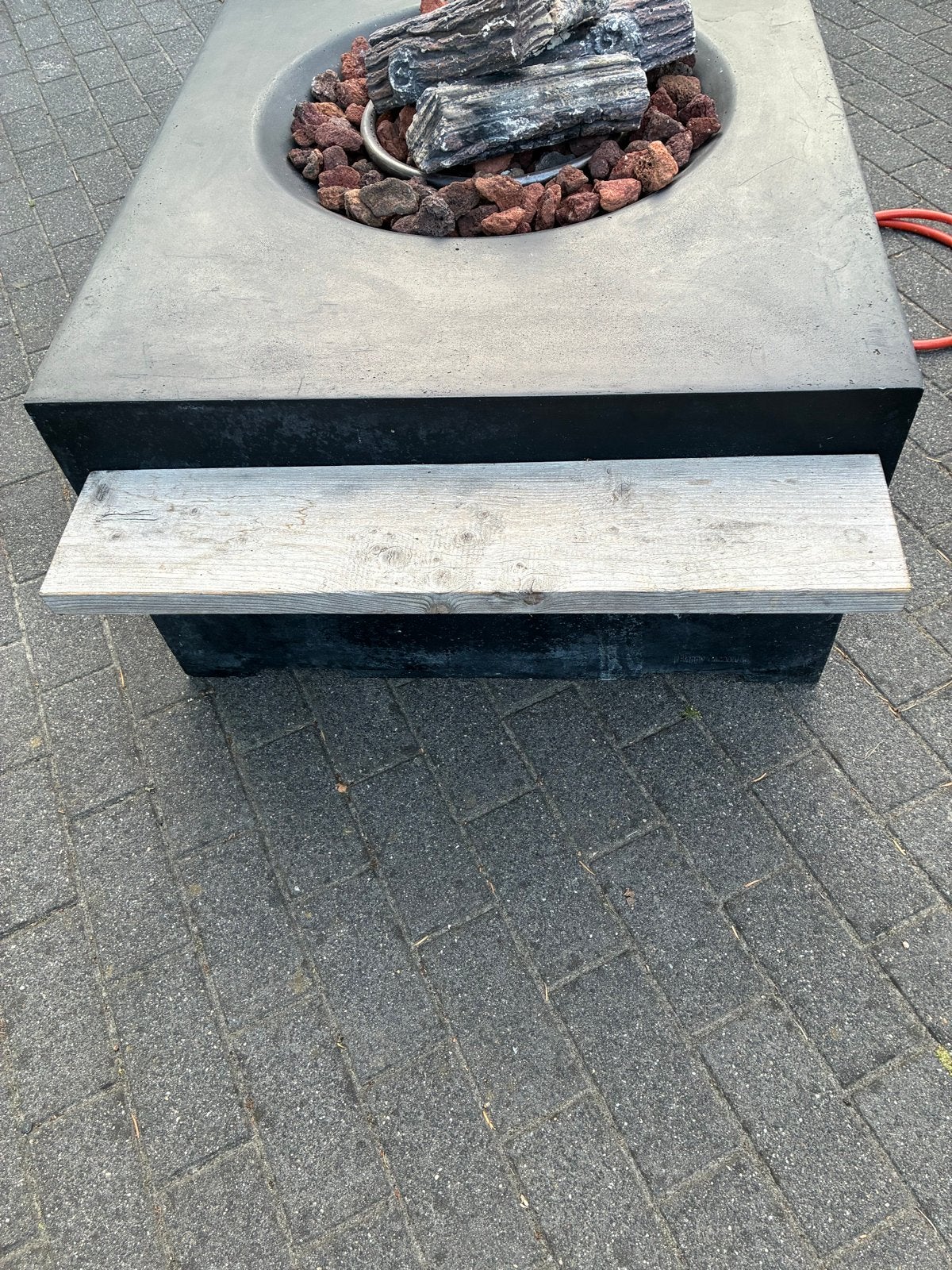 Moderne Vuurtafel op Gas , merk happy cocooning, Tuin en Terras, Ophalen, Gebruikt, Vuurkorf