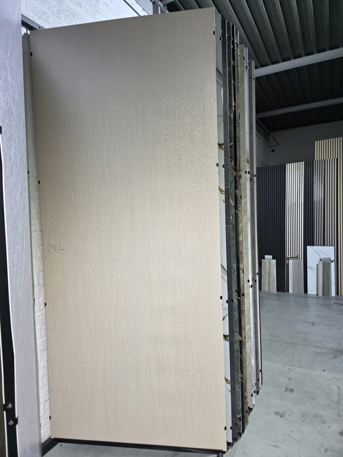 Pvc paneel 280x122cm beige veel keuze, Doe-het-zelf en Verbouw, Platen en Panelen, Ophalen, Nieuw