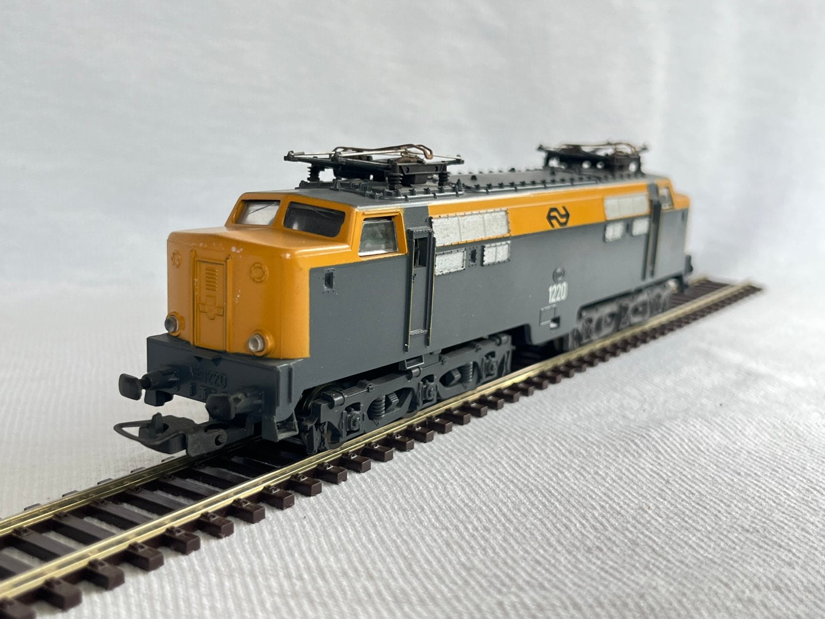 Lima 8024L NS 1220 elektrische locomotief H0 (5) digitaal, Hobby en Vrije tijd, Modeltreinen | H0, Gebruikt, Ophalen of Verzenden