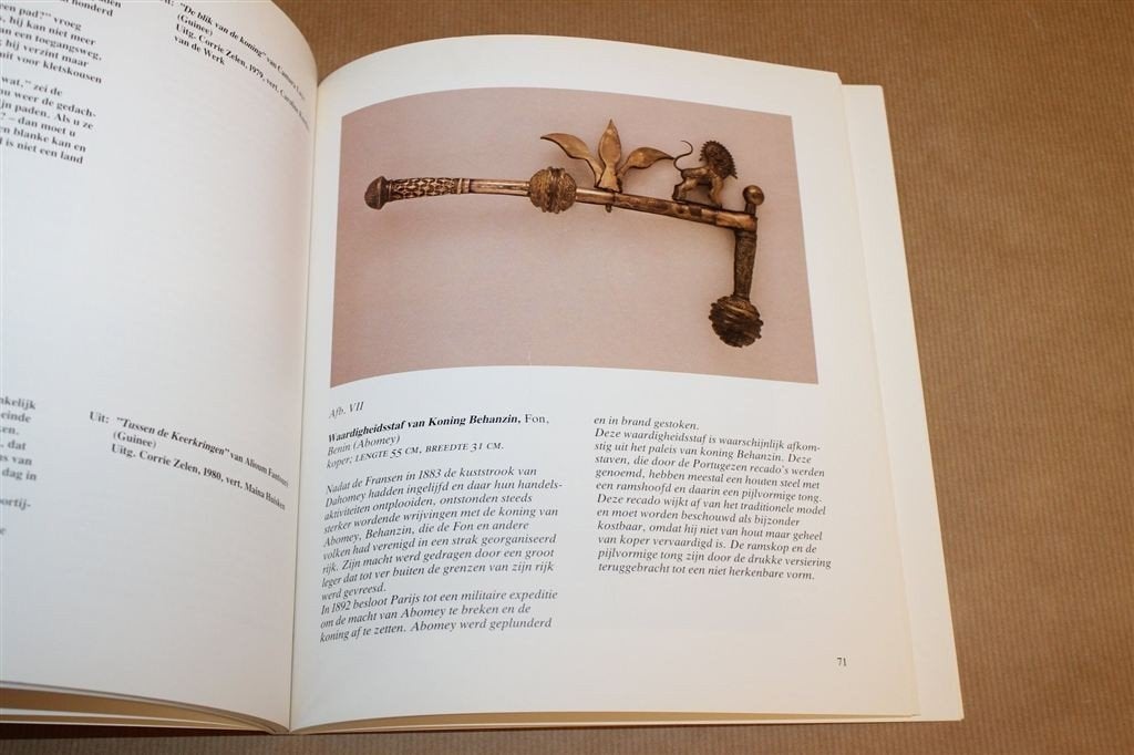 Afrika Nabij — Catalogus Afrika-Centrum, Museum, Ophalen of Verzenden
