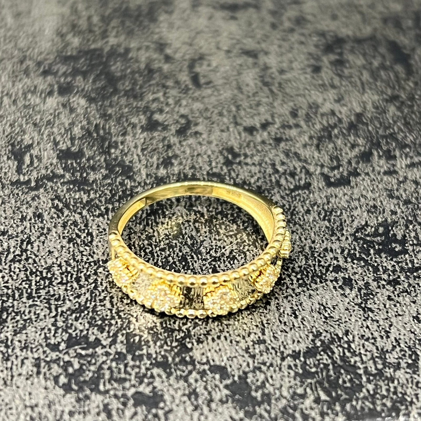 14 karaat gouden ring klavervier model, Ophalen of Verzenden, Nieuw, Goud, Dame