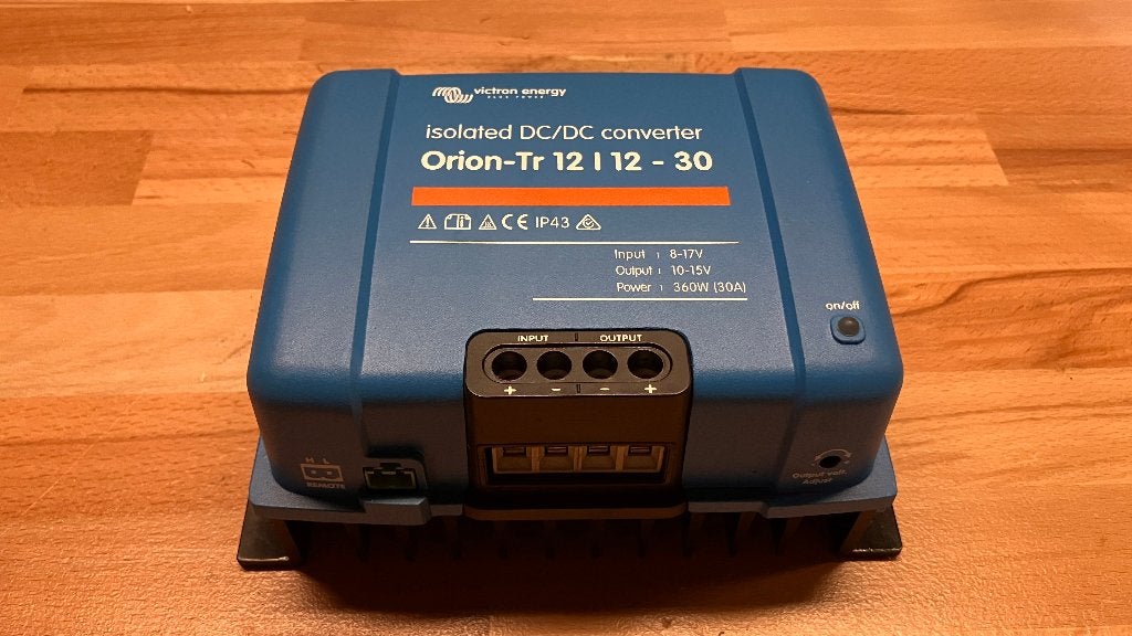 Victron Energy Orion-TR 12-12-30 converter, Caravans en Kamperen, Ophalen of Verzenden, Zo goed als nieuw