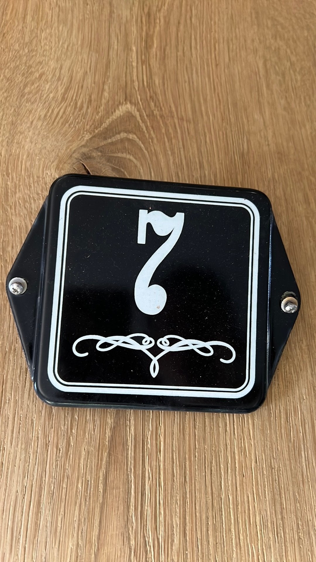 Emaille huisnummer 7, Verzenden
