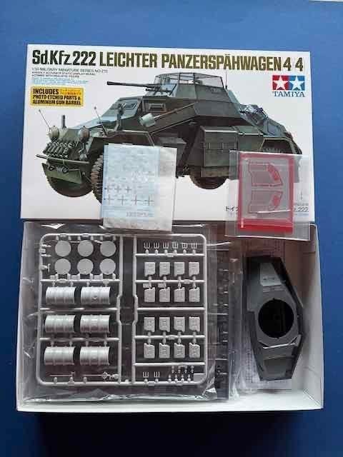Tamiya	35270	Sd.Kfz.222 w/Photo Etched Parts & barrels	1/35, Tank, Verzenden, 1:32 tot 1:50, Nieuw