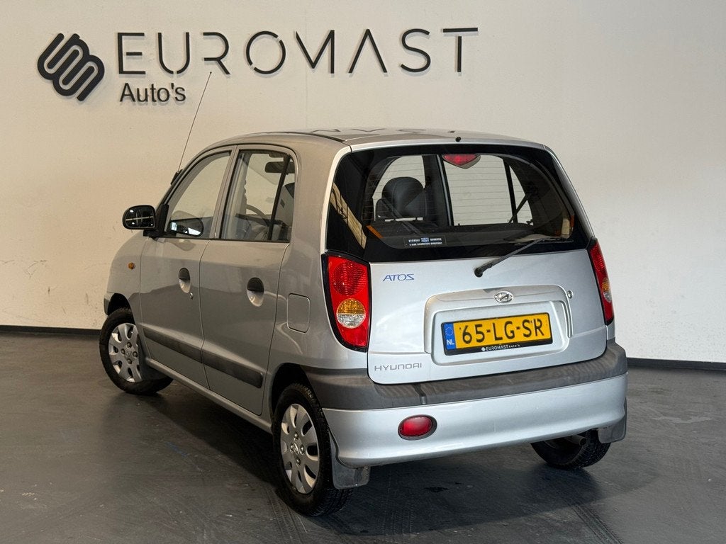 Hyundai Atos Spirit 1.0i X Limited 5d Nieuwe Apk, Auto's, Hyundai, Voorwielaandrijving, Stof, Gebruikt, 4 cilinders