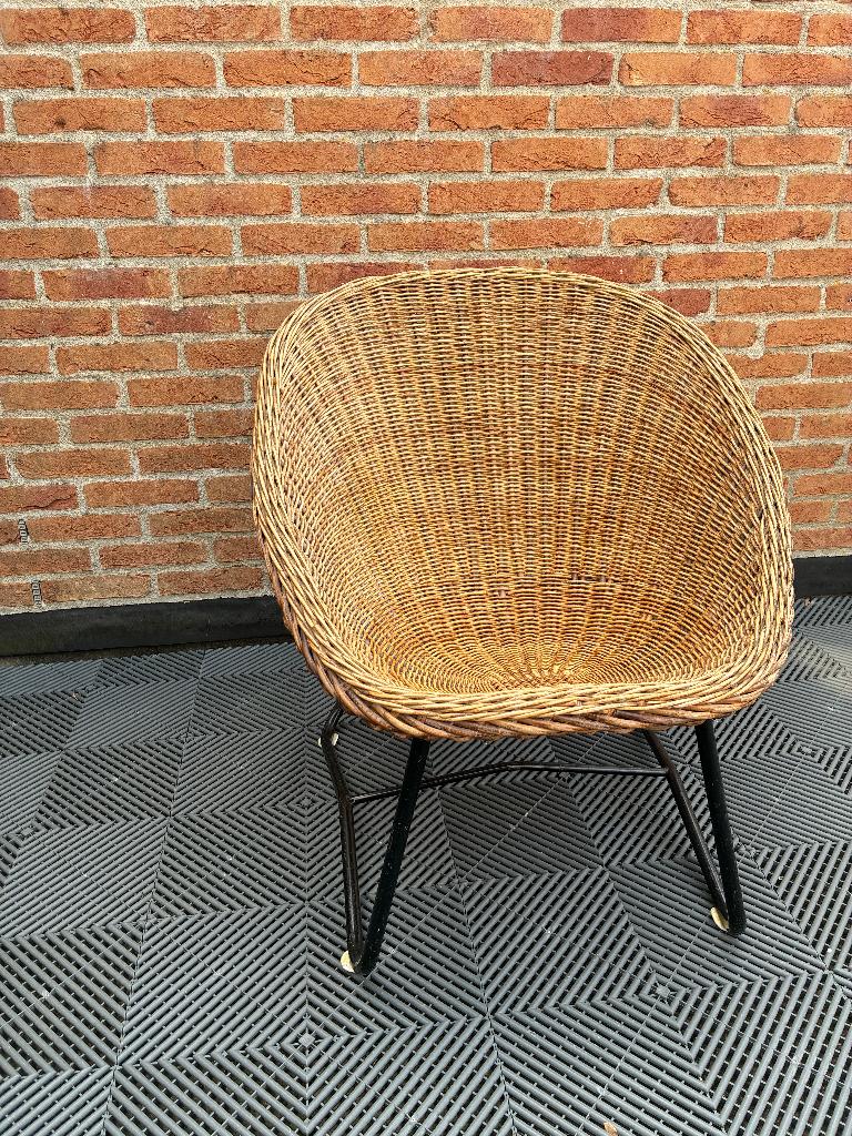 Rotanstoel met metalen onderstel, Ophalen, Gebruikt, Minder dan 75 cm, Metaal
