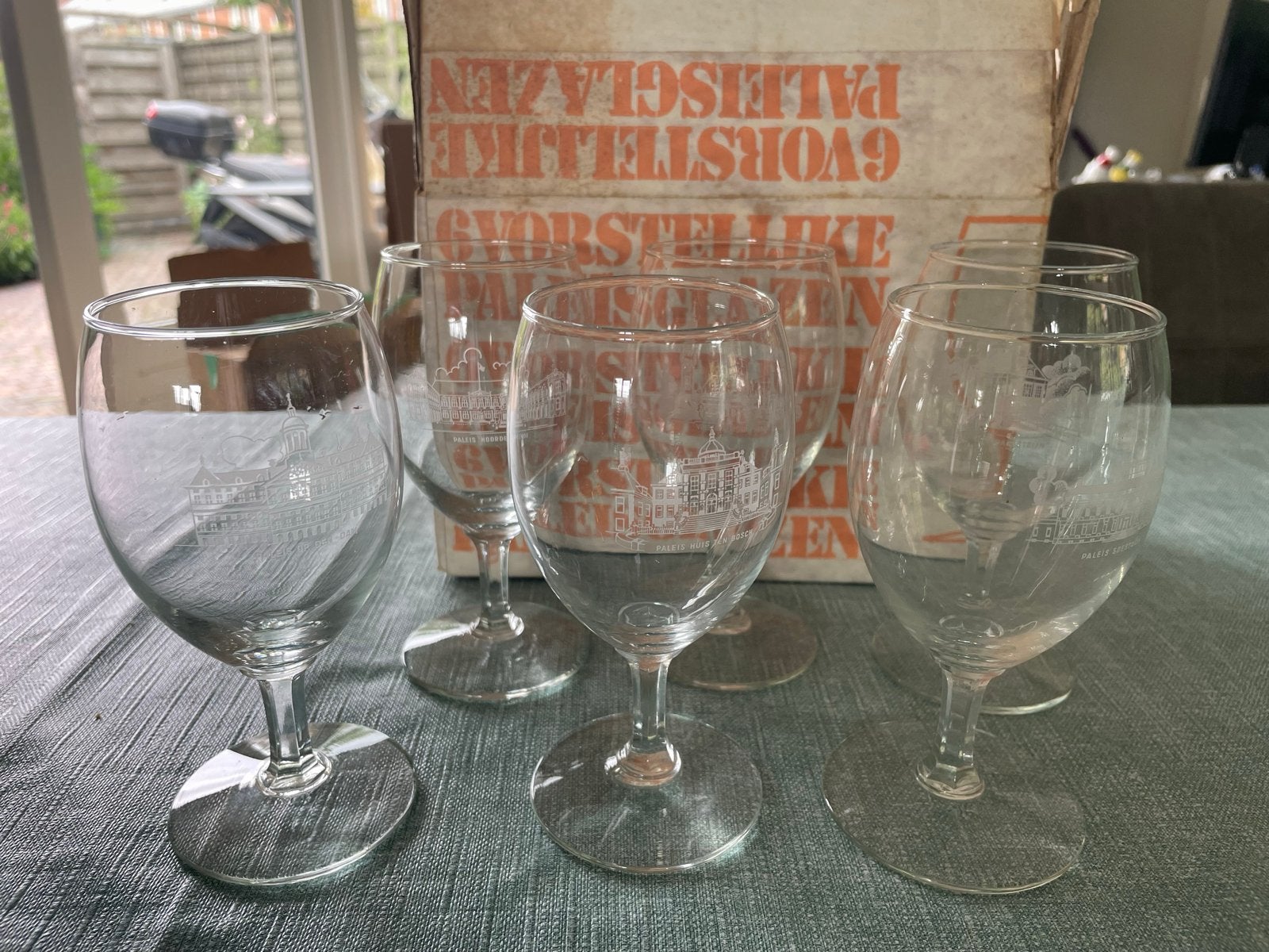6 vorstelijke paleis glazen - Paleizen van Nederland, Ophalen of Verzenden, Nieuw, Nederland, Servies