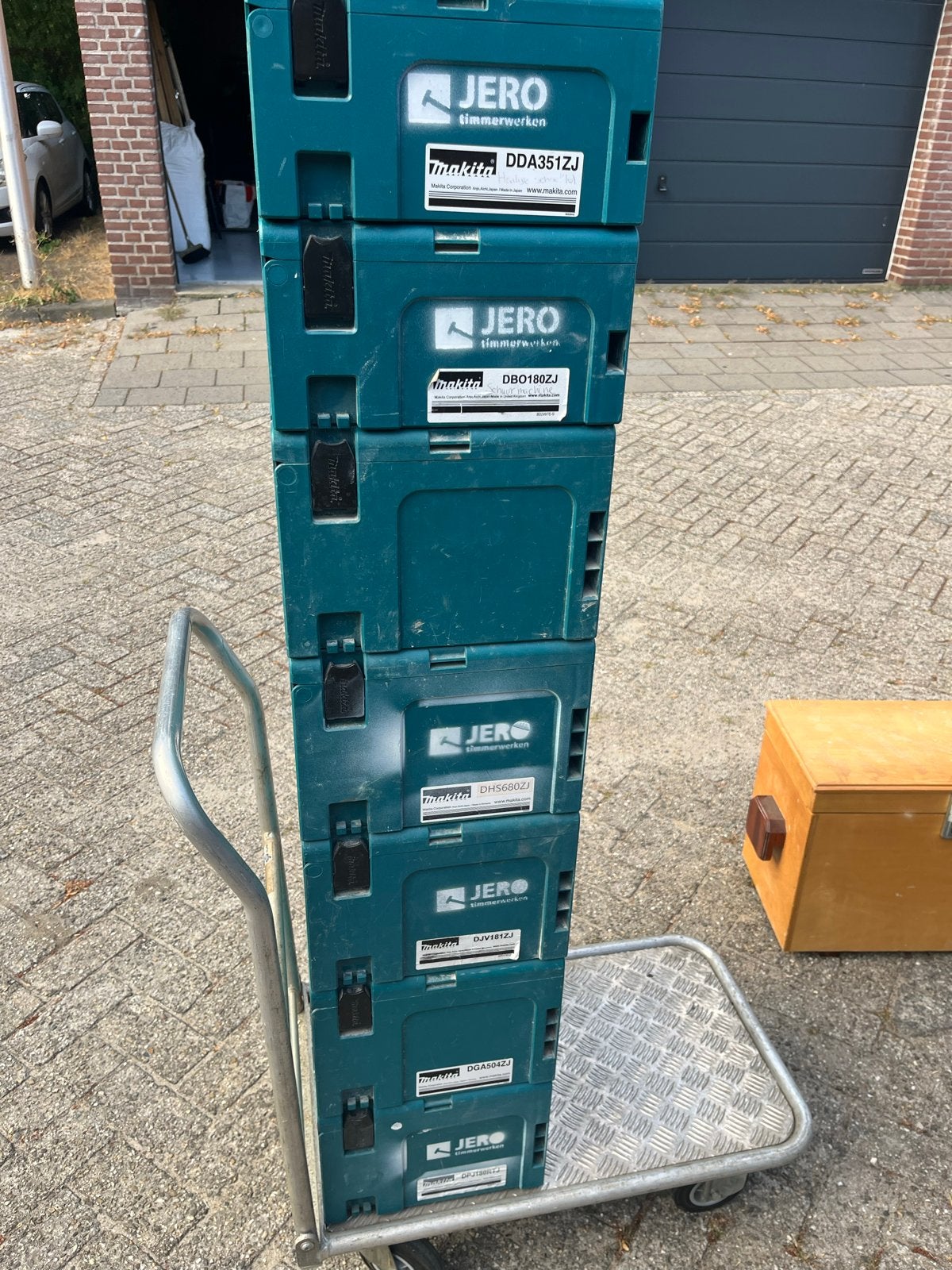 10 Makita koffers, diverse modellen, zie foto's, Ophalen of Verzenden, Gebruikt