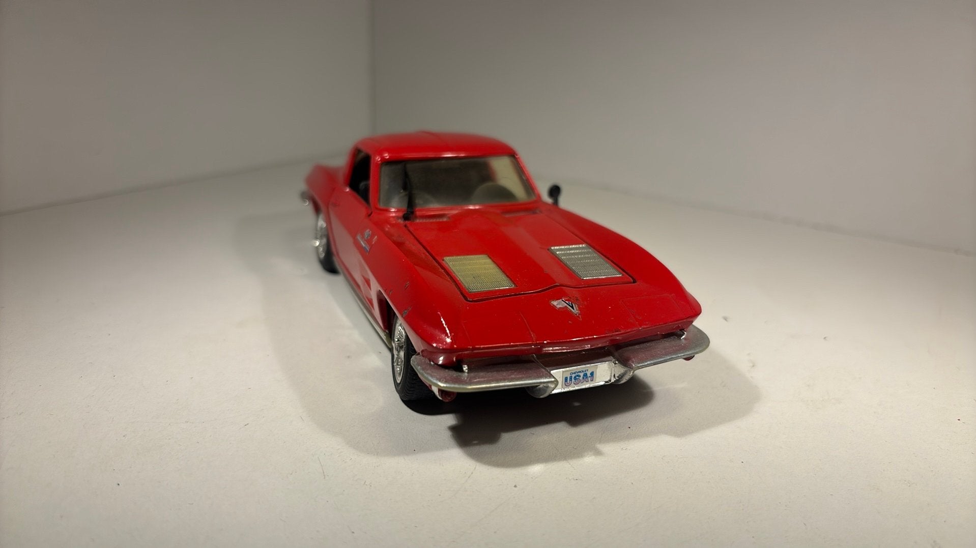 Corvette stingray revell 1.24, Revell, Ophalen of Verzenden, A, A