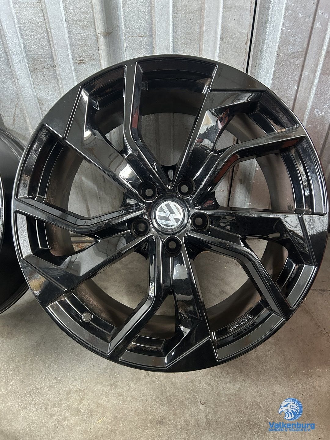 VW Transporter T5 GP T6 T6.1 T7 Bulli GMP Rebel 20 inch zwar, Velg(en), -, -, Ophalen of Verzenden